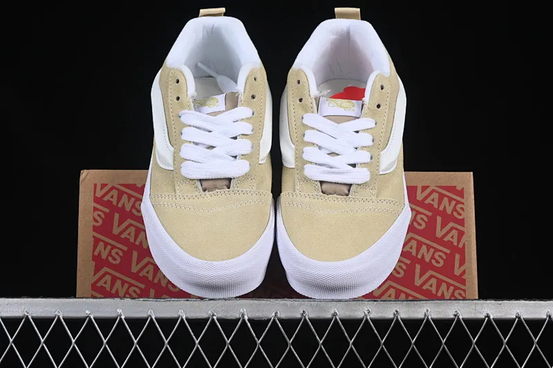 All categories Vans Vans series Vans Low Vans low-top Vans Knu Skool Vans low-top retro casual fat bread shoes VN000CRPD3Z